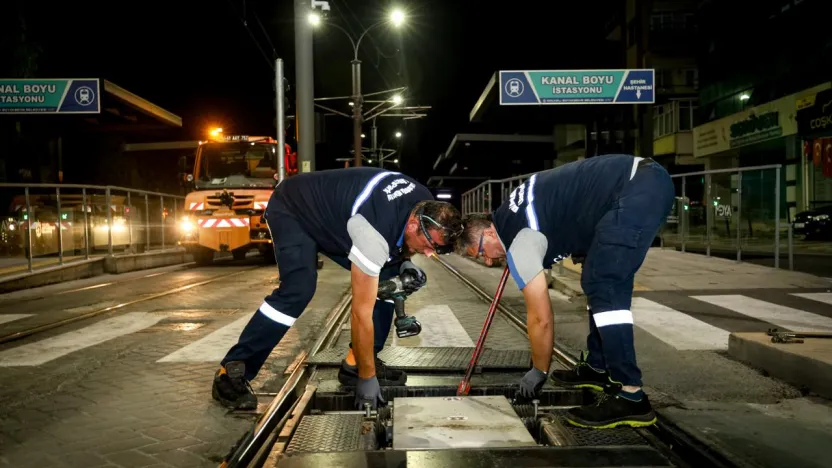 Tramvayda 7/24 durmaksızın hizmet