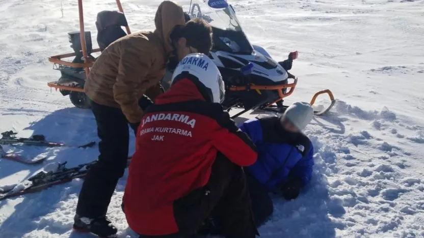 Karda mahsur kaldılar