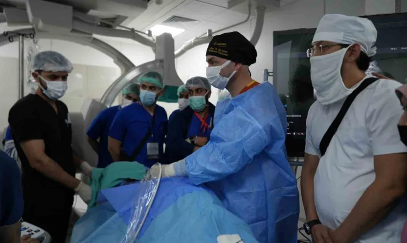 İğneyle tümör tedavisine uluslararası ilgi: Canlı canlı izlediler