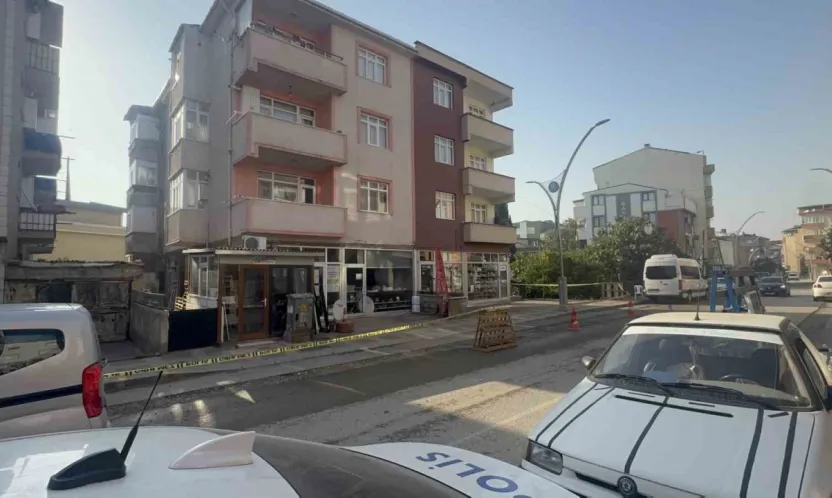 Gebze'deki farklı bir mahallede yeni ihbar: 3 binadan 42 kişi tahliye edildi