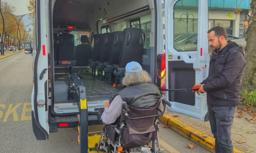 Gönüllere dokunan hareket