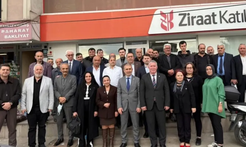 İYİ Parti yeni üyelerle moral buldu