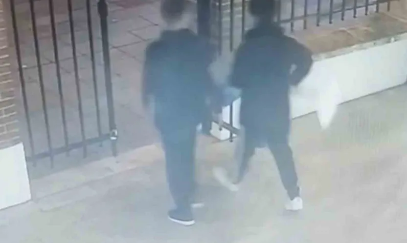 Önce gözetlediler sonra çaldılar