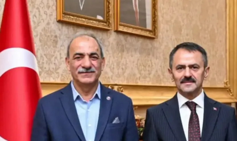 Karadeniz korsan taksileri Vali'ye şikayet etti