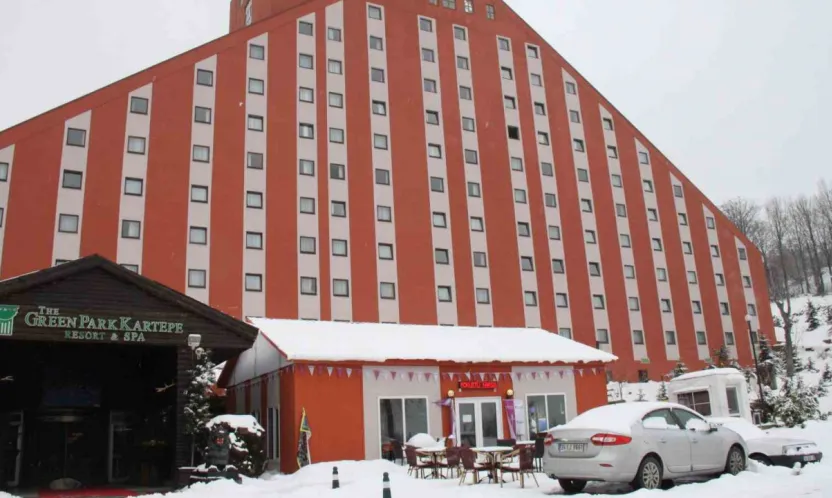 Kartepe'deki ünlü otelin çalışma ruhsatı iptal edildi