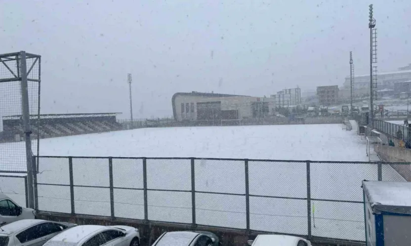 Kocaeli 2. Amatör Lig'de kar engeli