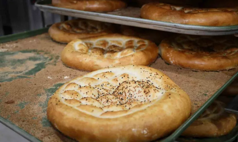 Halk Ekmek büfelerinde Ramazan pidesi bu fiyattan satılacak