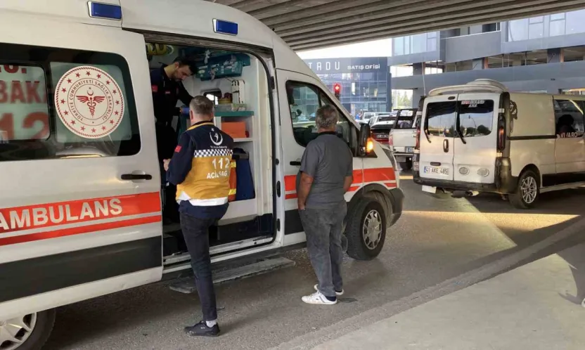 Kocaeli'de iki aracın çarpıştığı kazada 4 kişi yaralandı