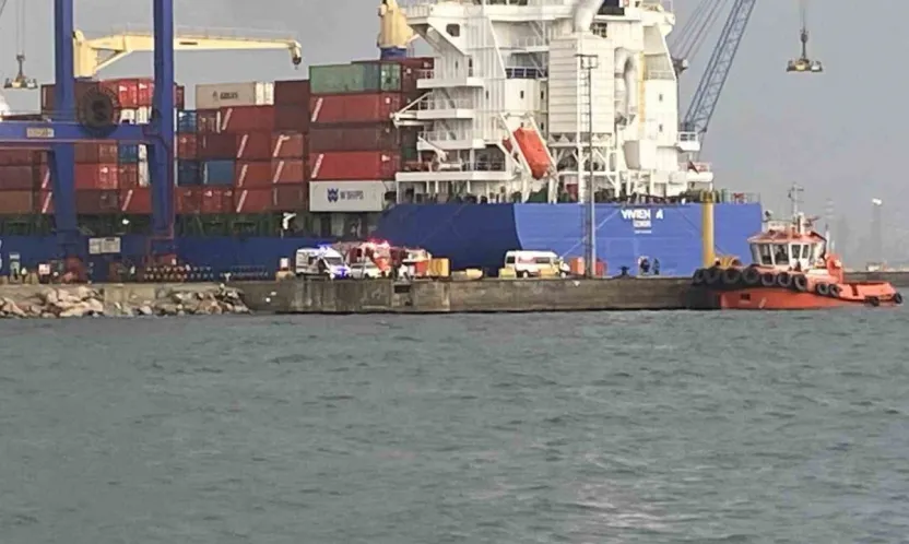 Kocaeli'de kayık alabora oldu: 1 kişi kurtarıldı, 1 kişi aranıyor