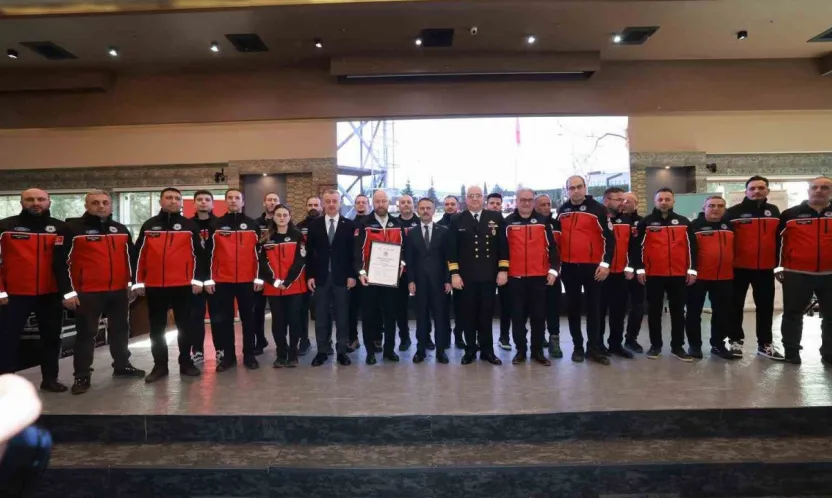 Kocaeli'nin arama kurtarma gücüne akreditasyon tescili