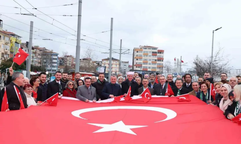 Kocaeli protokolü ve vatandaşlar Batı Trakya Türkleri için yürüdü