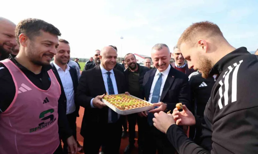Kocaelispor'a Kasımpaşa maçı öncesi baklavalı moral