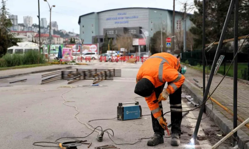 Körfezray Metro Projesi'nin Yahyakaptan istasyonunda çalışmalar başladı
