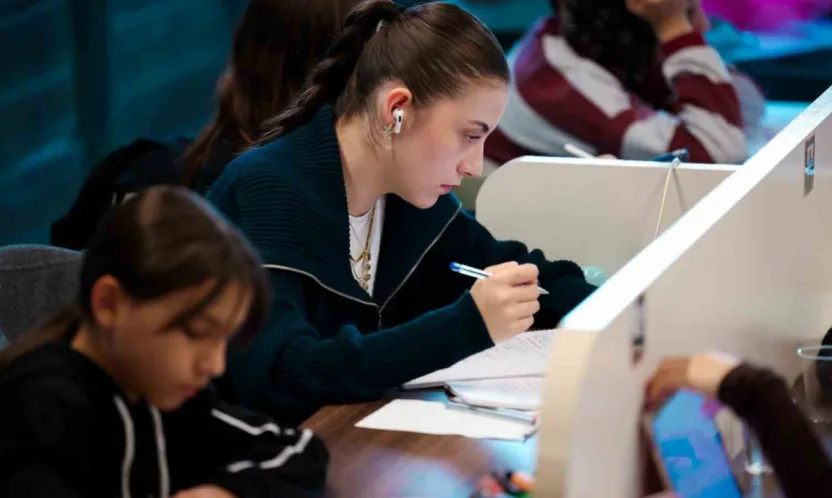 Kütüphanem Kocaeli, 1 yılda 478 bin kişiyi ağırladı