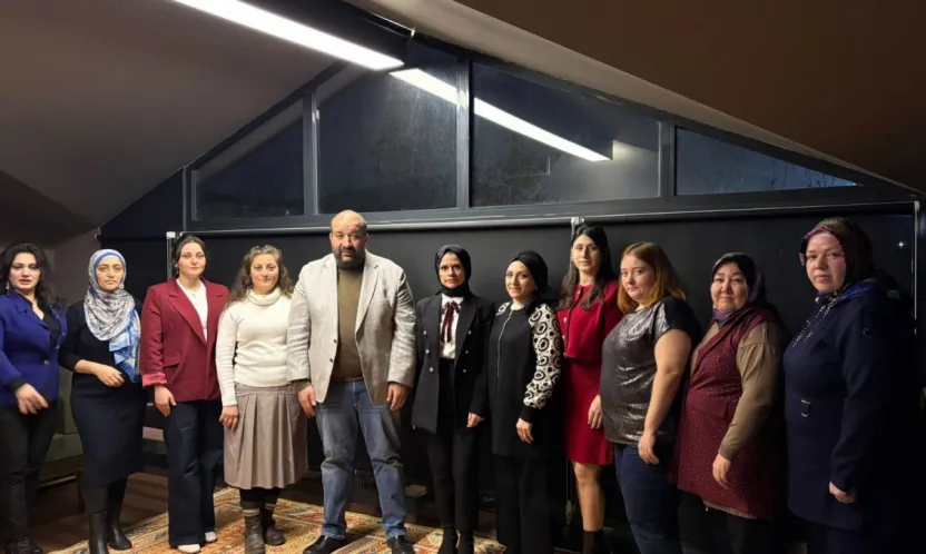 MHP Körfez ilçe teşkilatı sahada: Körfez karış karış geziliyor