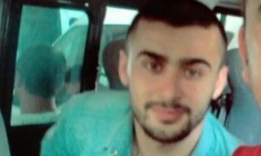 Otomobil içinde bıçaklanmıştı, toprağa verildi