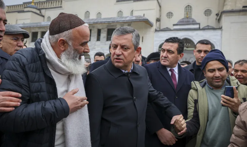 Özel'den emekli tepkisi