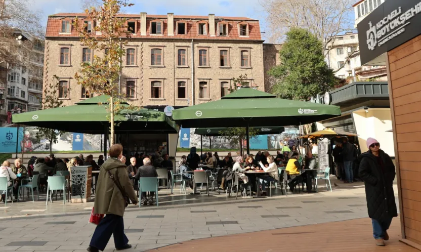 Şehrin kalbinde tatlı bir Mola noktası