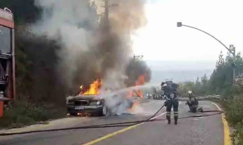 Seyir halindeki otomobil alevlere teslim oldu